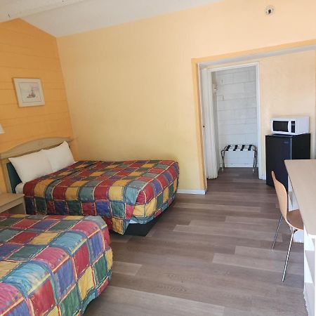 Town House Motel Lancaster Zewnętrze zdjęcie