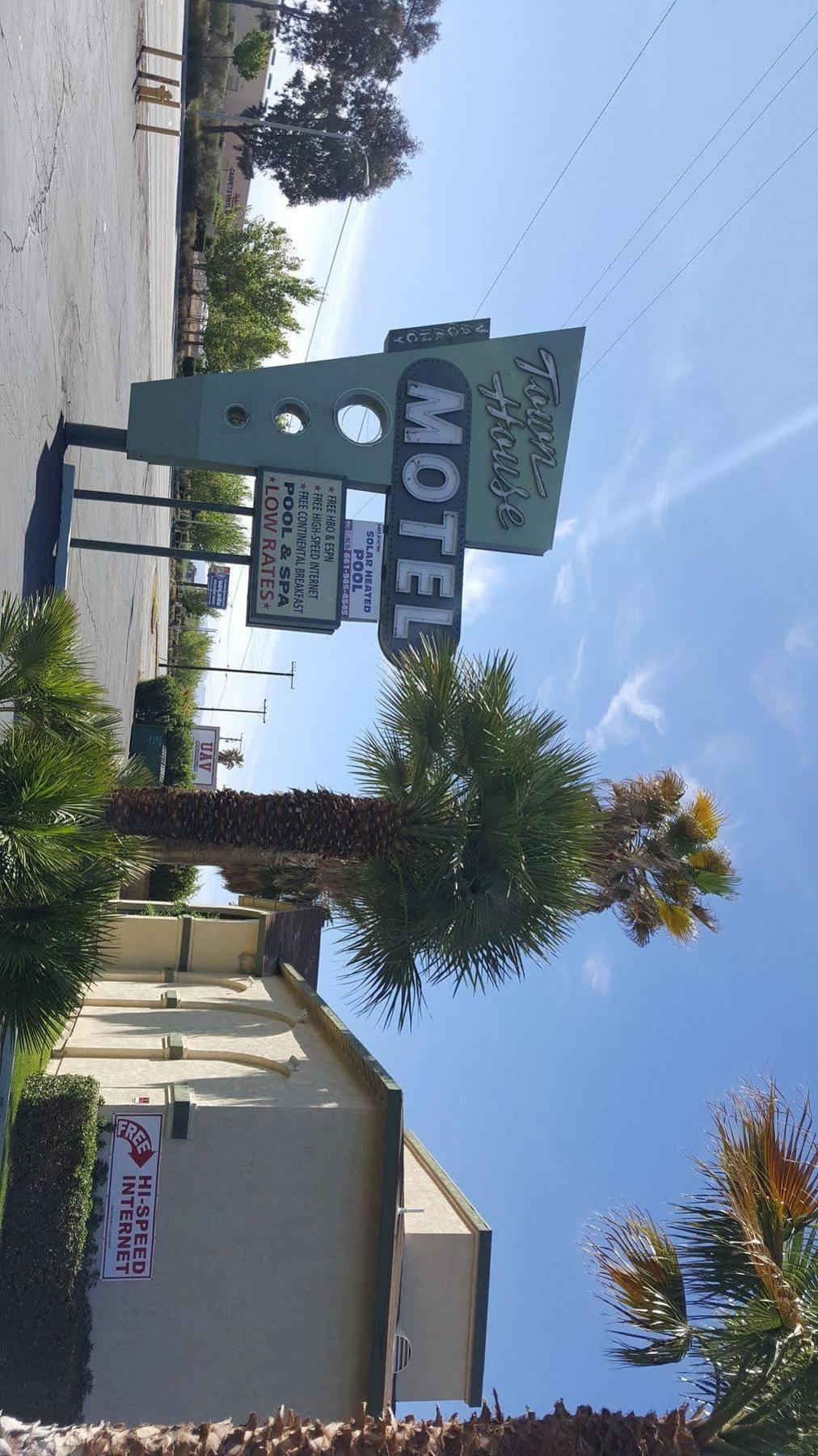 Town House Motel Lancaster Zewnętrze zdjęcie