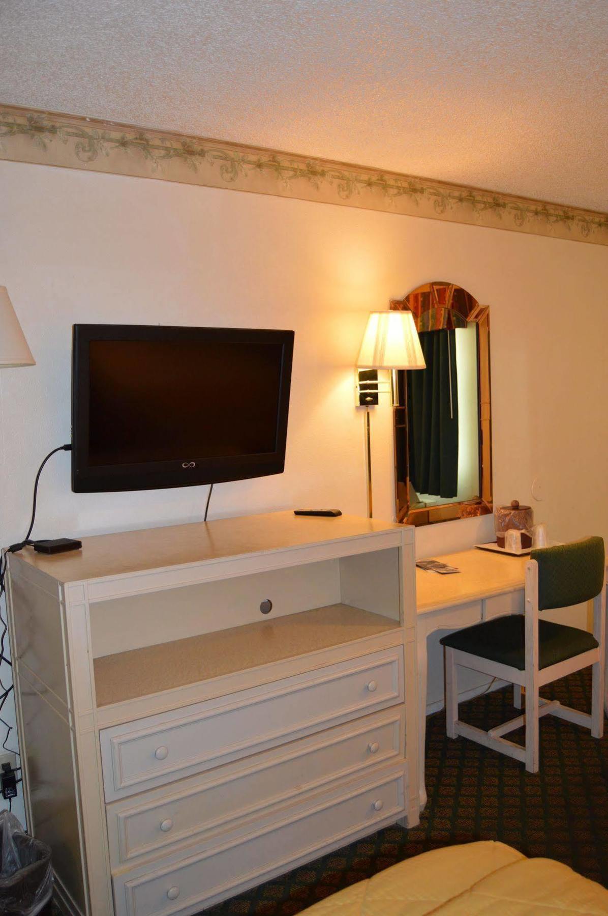 Town House Motel Lancaster Zewnętrze zdjęcie