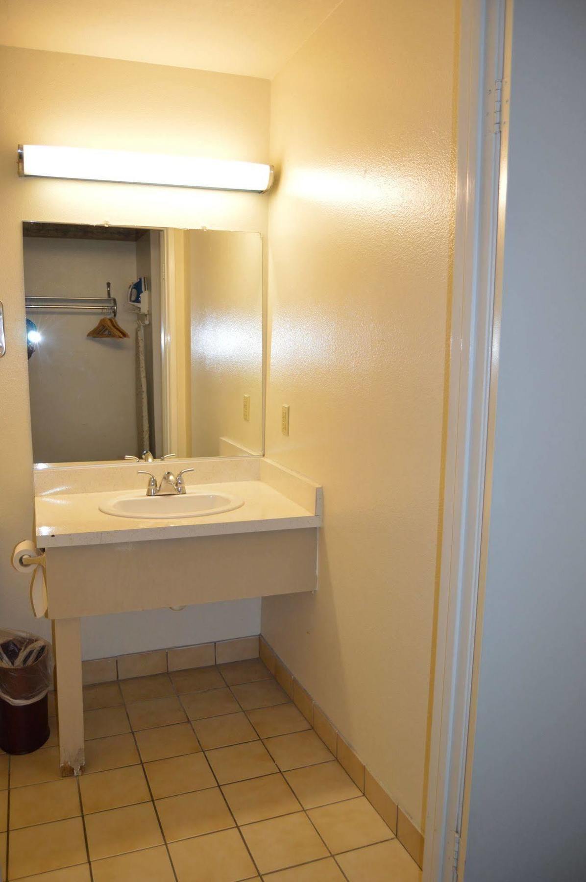 Town House Motel Lancaster Zewnętrze zdjęcie